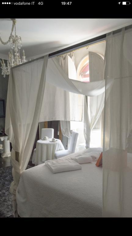 Les Chambres De Amelie B&B Bologna Buitenkant foto